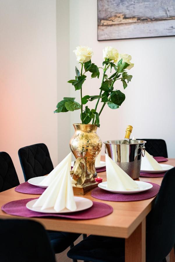 Emperors Elegance Suite Prága Kültér fotó